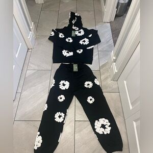 Stylish Black and White Hoodie and Joggers Set